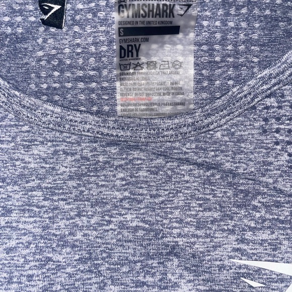 Gymshark denim blue crop top - Picture 2 of 4